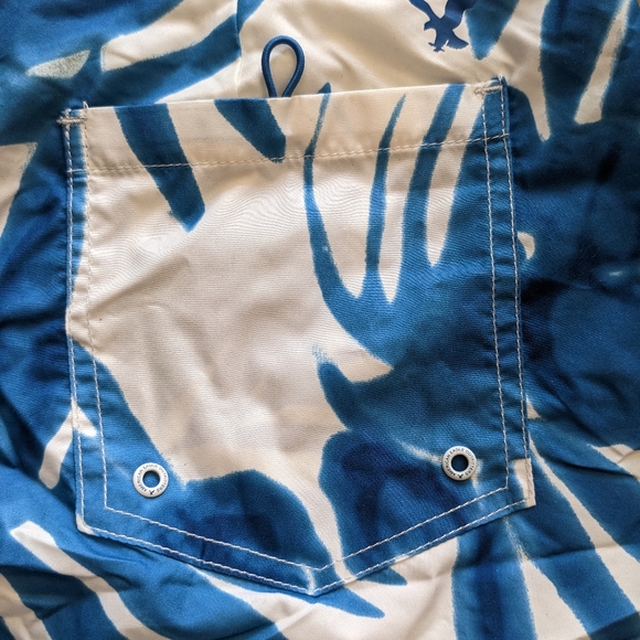 NWT American Eagle Tropical Swim Trunks Men's Size XL - Picture 5 of 6